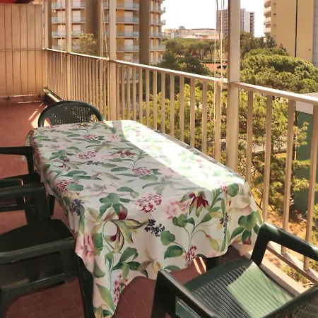 Apartments In Lignano Sabbiadoro 42725 Apartment